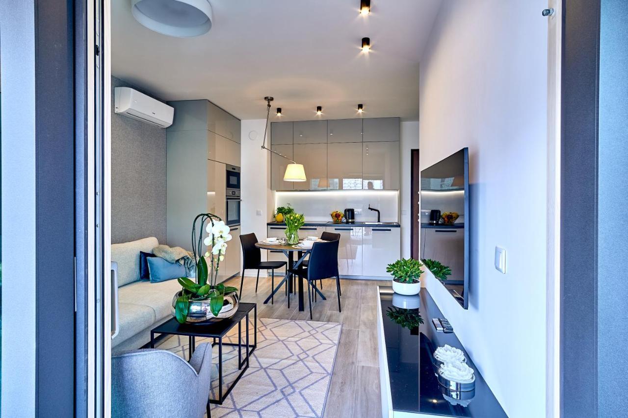Mennica Residence Deluxe Varšava Exteriér fotografie
