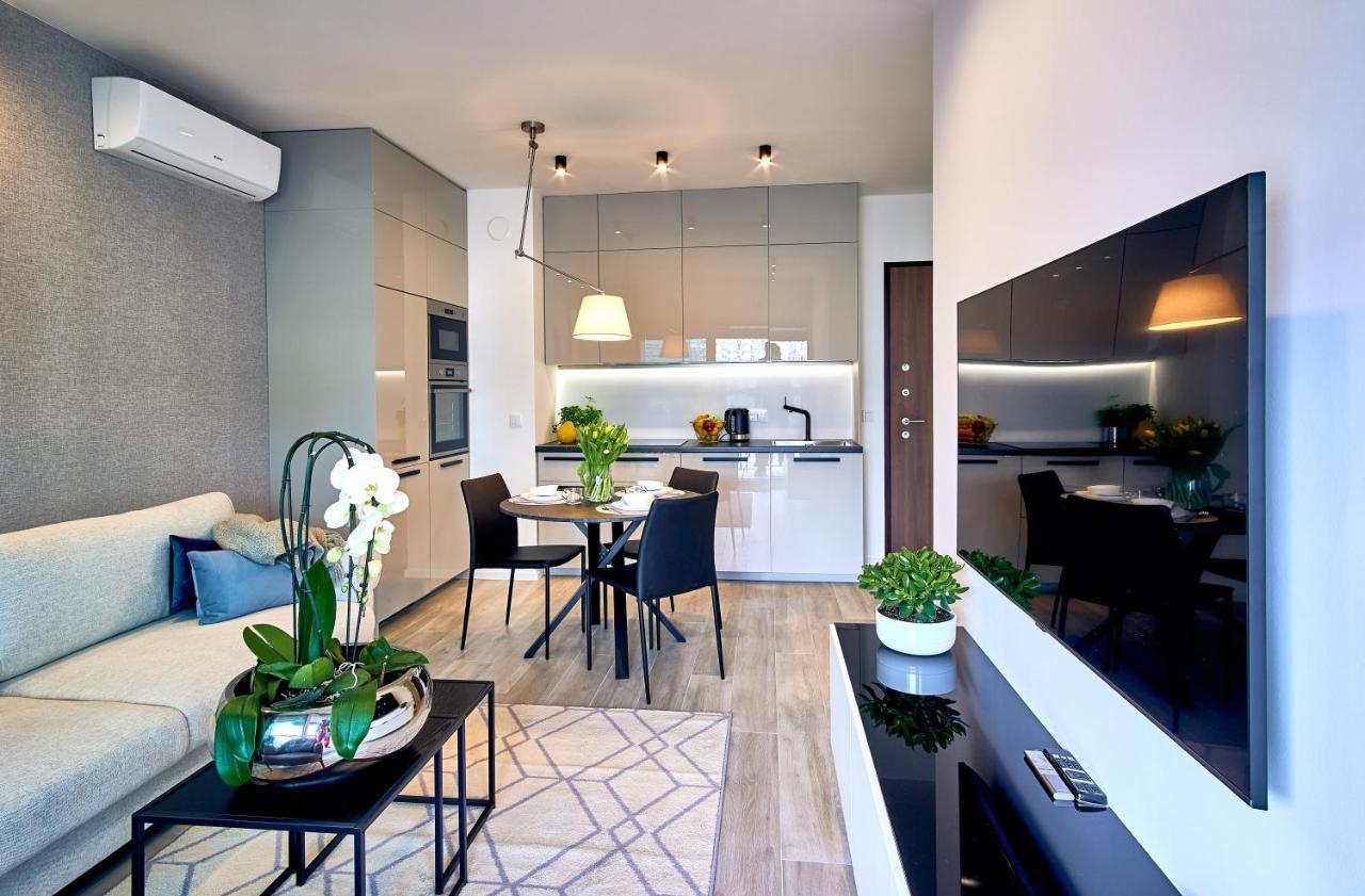 Mennica Residence Deluxe Varšava Exteriér fotografie